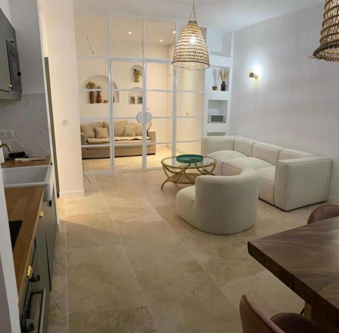 Chic Et Boheme A Endoume, A Deux Pas Du Vieux-Port Apartment Marseille Bagian luar foto
