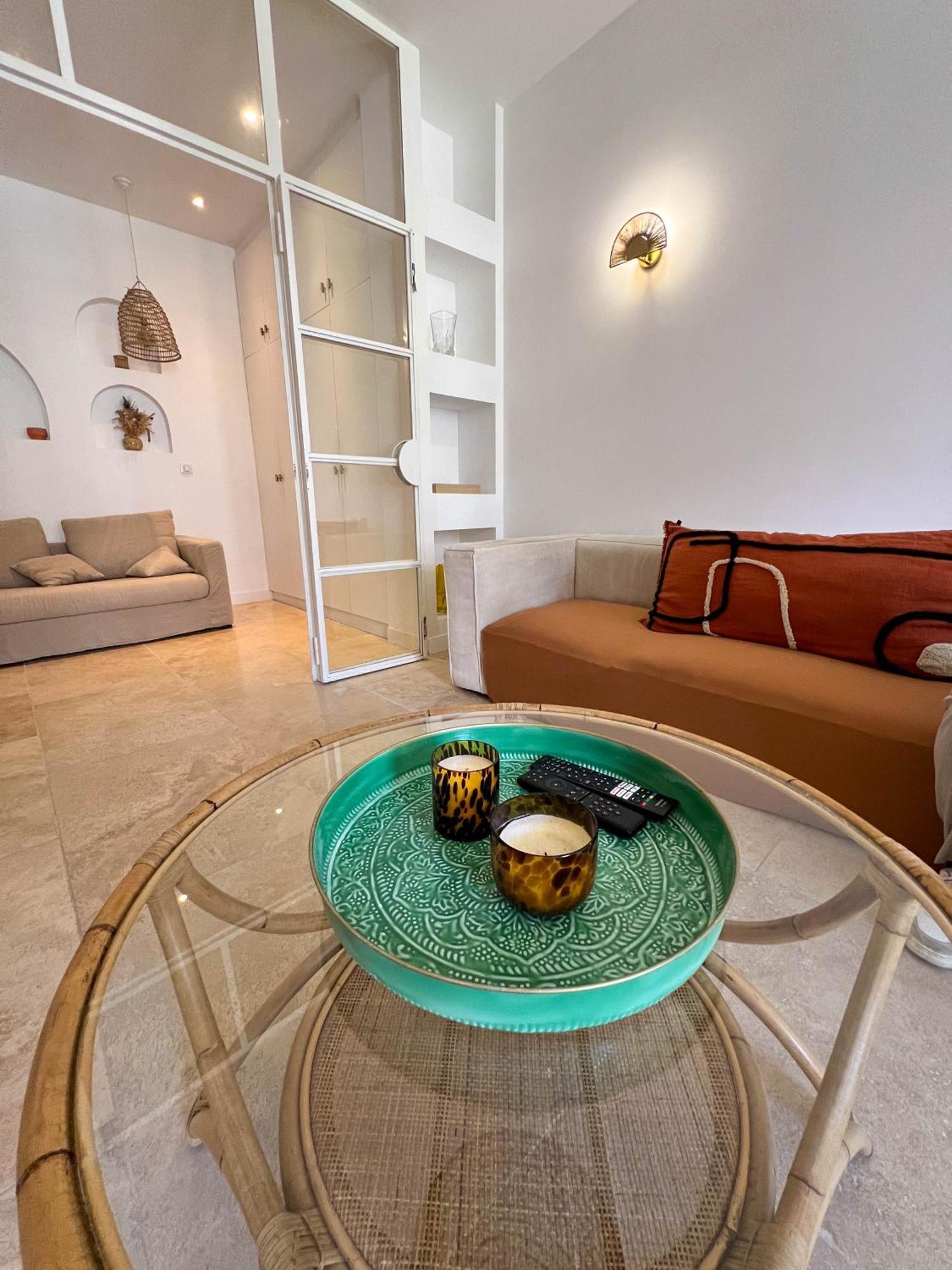 Chic Et Boheme A Endoume, A Deux Pas Du Vieux-Port Apartment Marseille Bagian luar foto